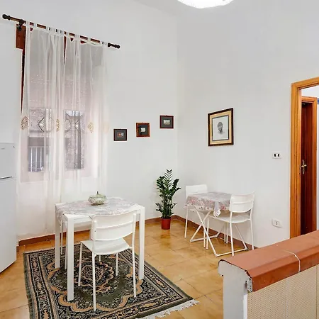 La Casa Di Gennaro - Napels