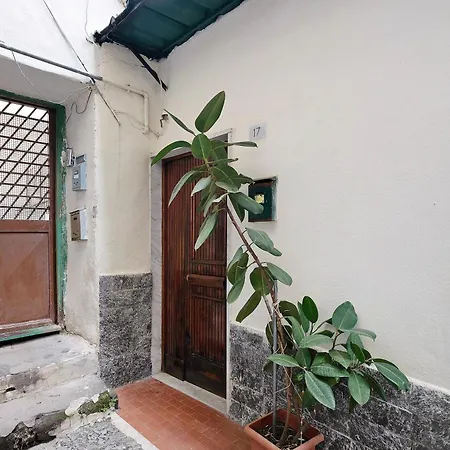 La Casa Di Gennaro - Nápoles